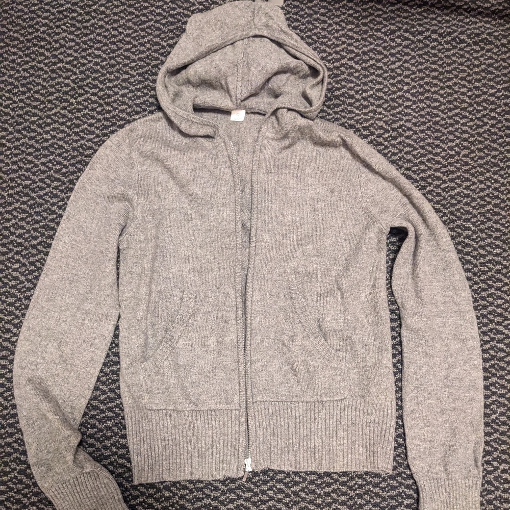 Y2K Uniqlo Gray 100% Wool Hoodie women's size medium